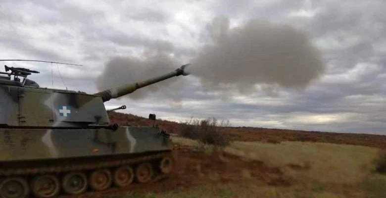 Βγήκαν τα άρματα και τα κανόνια στον Έβρο  – Χαμός από πυρά στο Π.Β «ΨΗΛΟΣ ΣΤΑΛΟΣ»